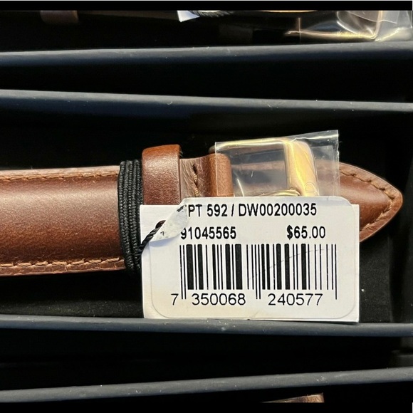 Watch bands BRAND NEW - Picture 3 of 5